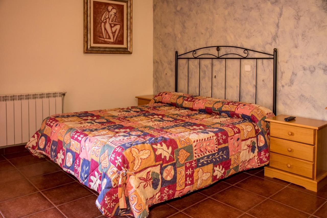 Hospedaje Rural Casa Parri Poveda de la Sierra Εξωτερικό φωτογραφία